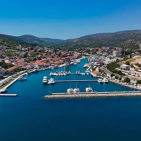 Apartman & Rooms Draga Marina Exterior photo