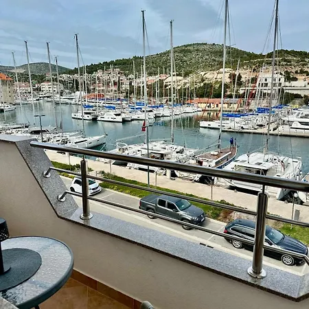 Apartman & Rooms Draga Marina Exterior photo