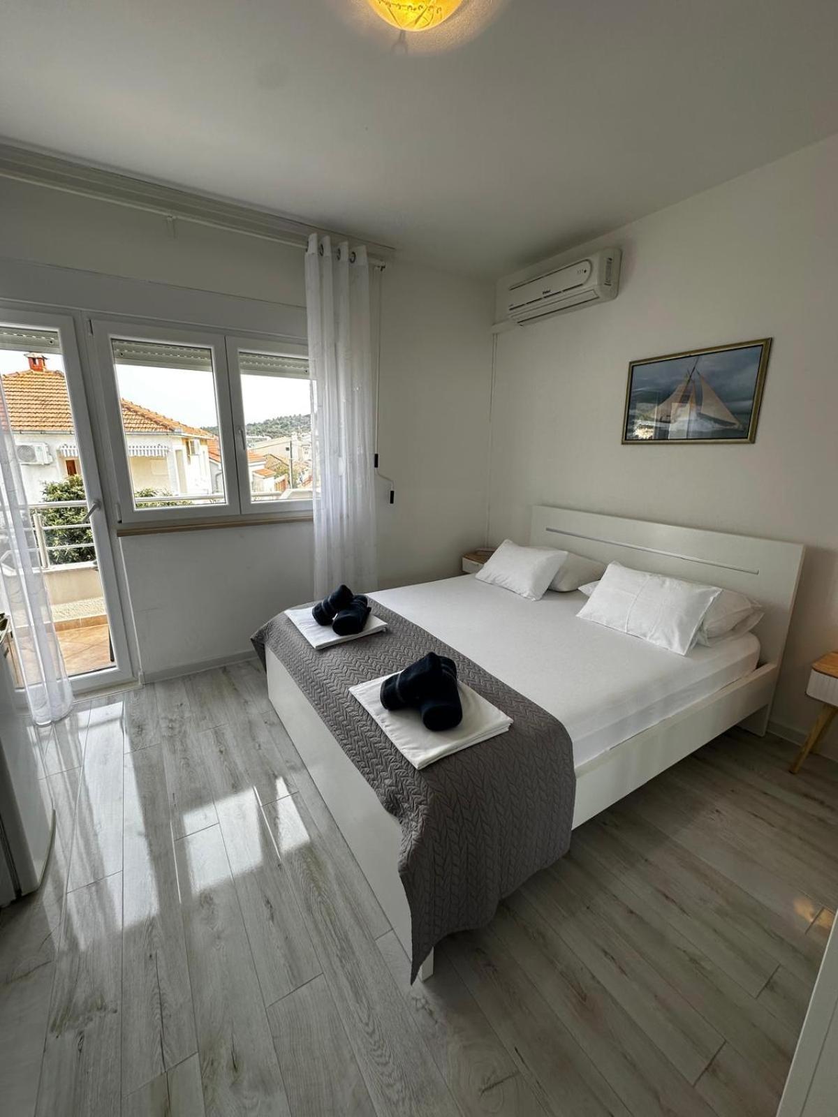 & Draga Apartment *