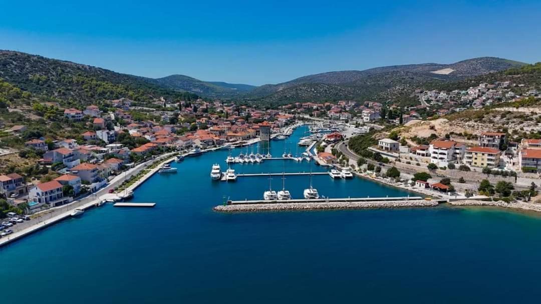 & Draga Apartment Marina