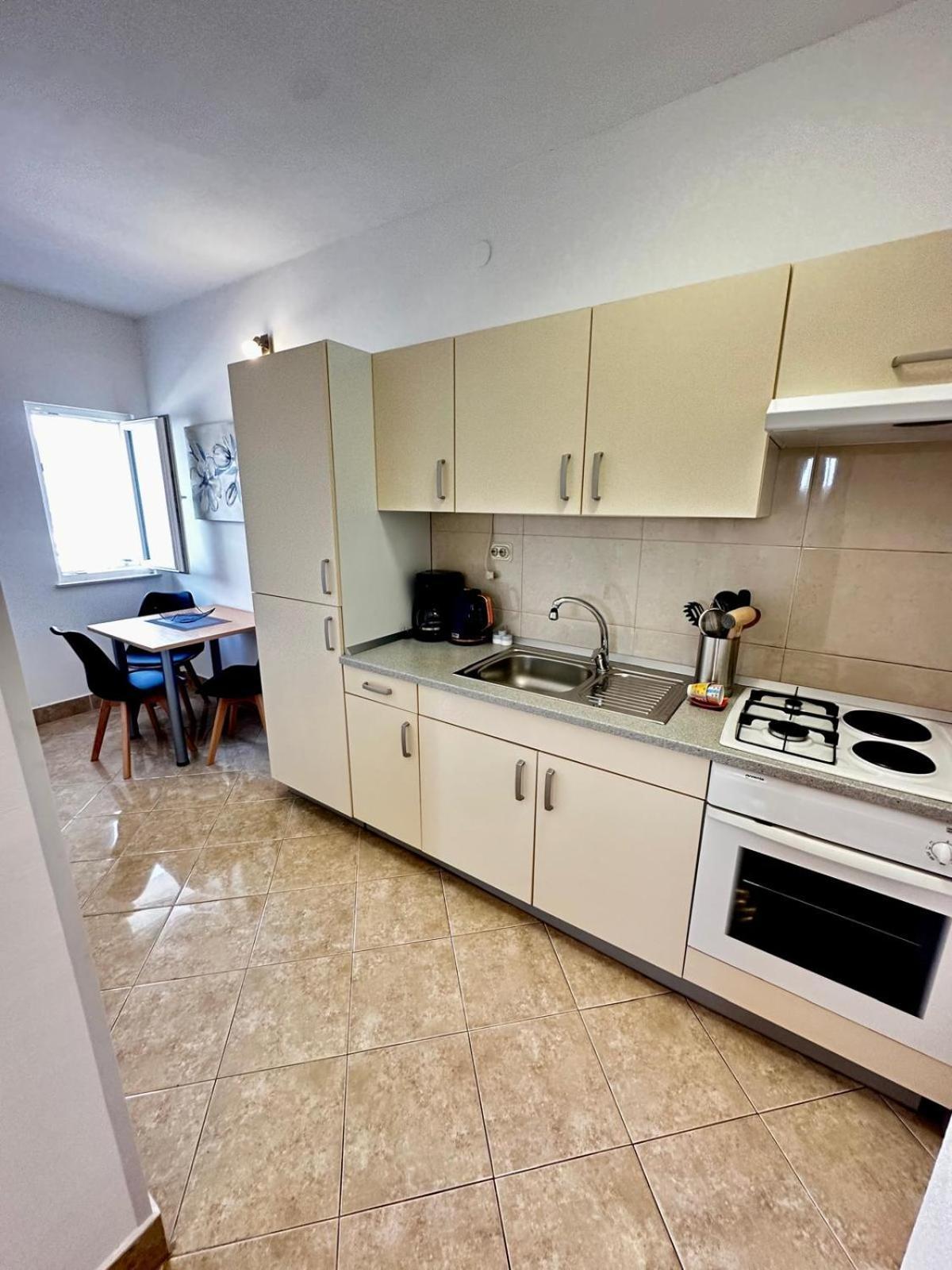 & Draga Apartment Marina